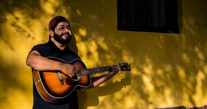 Escucha “Tu Sonrisa”, el más reciente tema del músico liberteño Carlos Harley