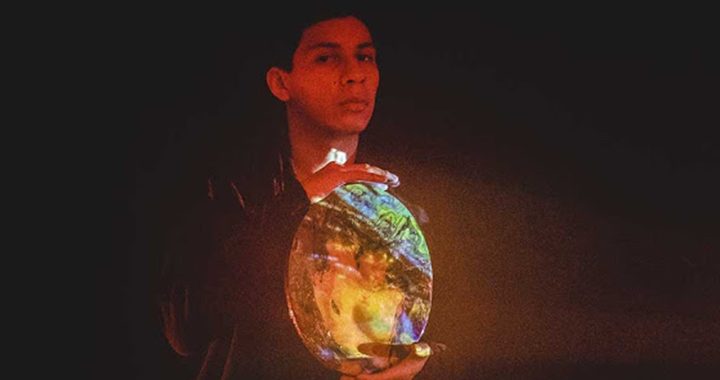 Llega el artista peruano Alexander Goché con su videoclip “Daemonium”