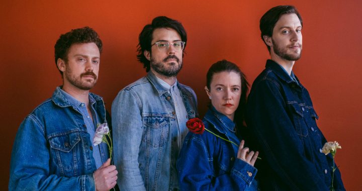 Conoce a la banda Así Así y escucha su nuevo sencillo «Nómada»