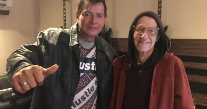 Juaneco y su combo se une a Miki González para lanzar ‘Mito del Ayahuasca’, nuevo single con sabor a cumbia amazónica