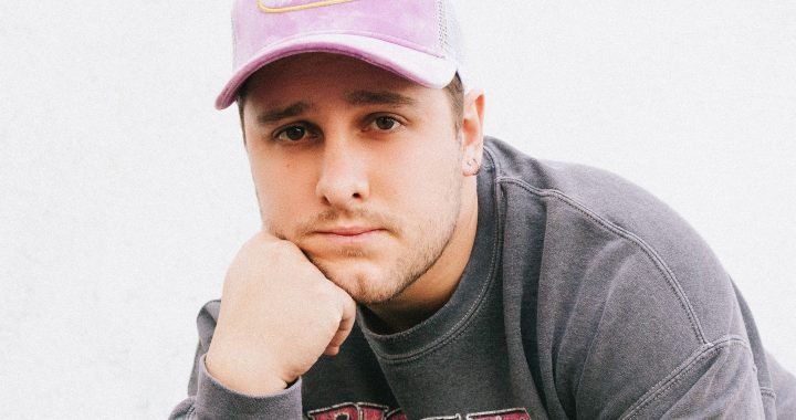 Desde México: Carlos Unger pide un “Dime que sí :)”