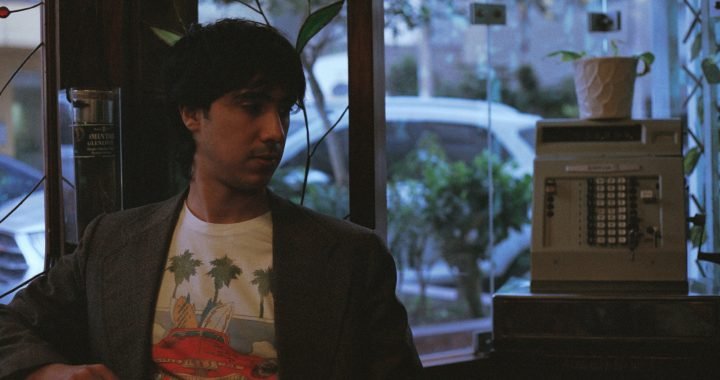 CHOBI vuelve ‘Que Cunda el Pánico’, single en donde describe lo que es tener un ataque de pánico