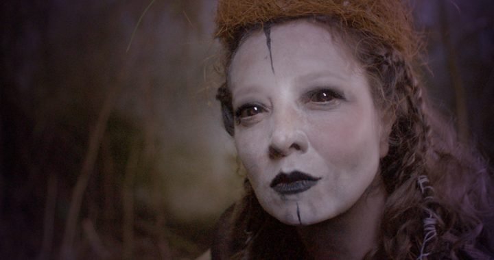 La artista colombiana Cony Camelo estrena el video de ‘Bruja’ ¡Míralo!