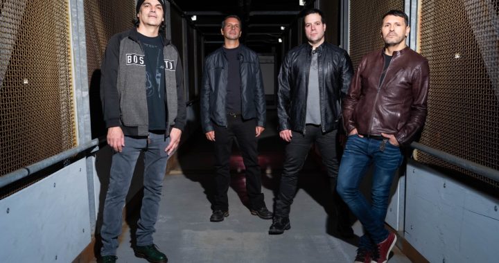 Escucha ‘No hay espacio e el cielo’, el nuevo disco de CIONICO