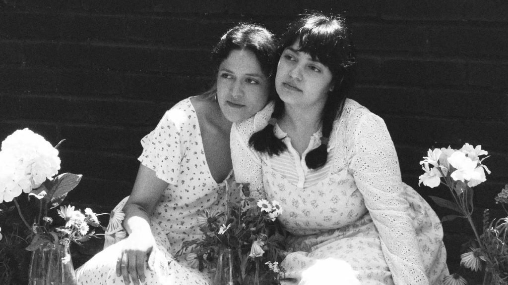 Gabriela Arcos y Martina Lluvias se unen en "Paterson".