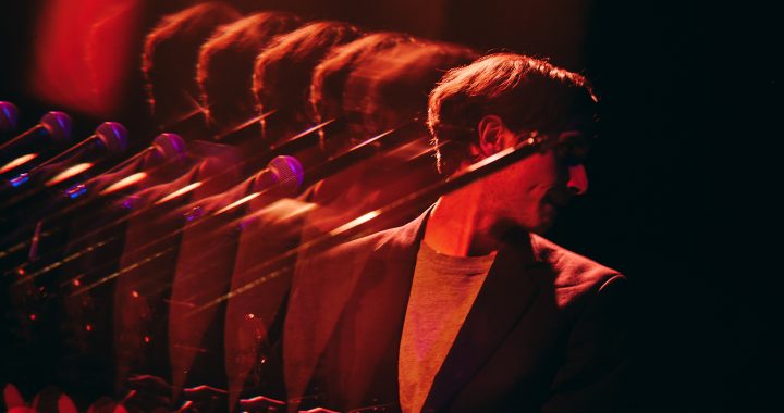 «Perdido» de Lucas Hill, una canción para atravesar la incertidumbre