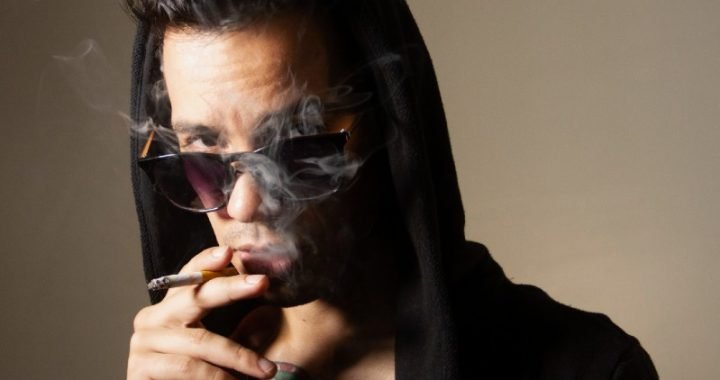 Jordi Woo presenta su segundo disco ‘YO SOY VOLUMEN 2’, exploración entre el metal y la música urbana