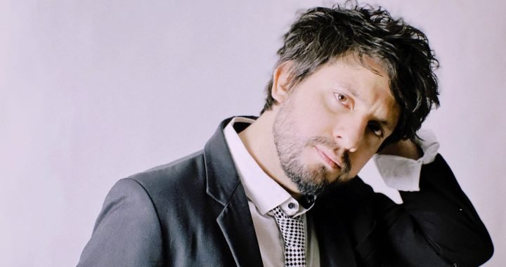 El mexicano Esteban Salazar estrena ‘Temporada.’ inspirado en la obra de Arthur Rimbaud