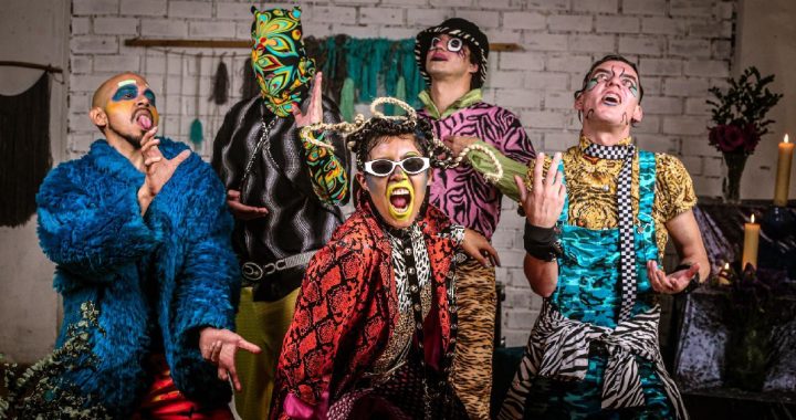 Cumbia psicodélica con actitud punk: Hit La Rosa presenta «Caminatas oscuras»