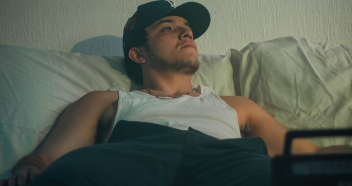 Mike Lamadrid Lanza su Segundo Álbum de Estudio «EFECTO DOMINÓ» Y Anuncia Gira Nacional