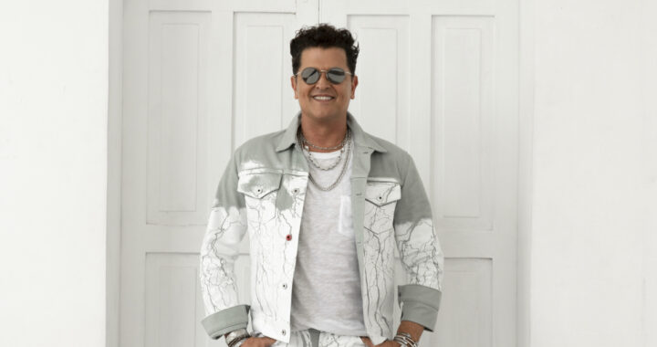 Carlos Vives vuelve a Lima con su gira «El rock de mi pueblo vive»