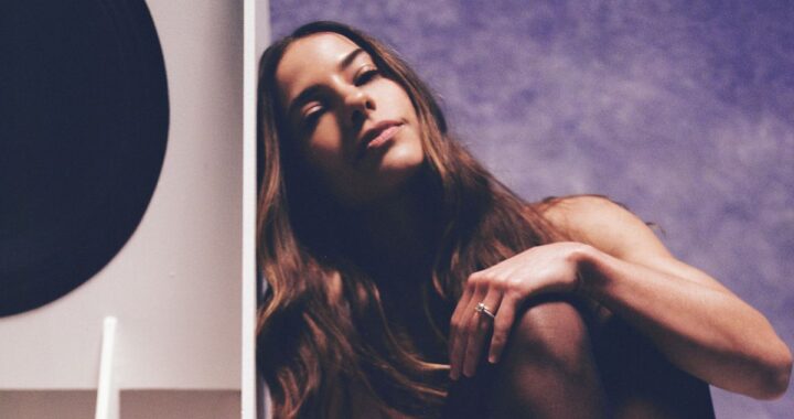 Debi Nova lanza su álbum “Todo Puede Convertirse en Canción”