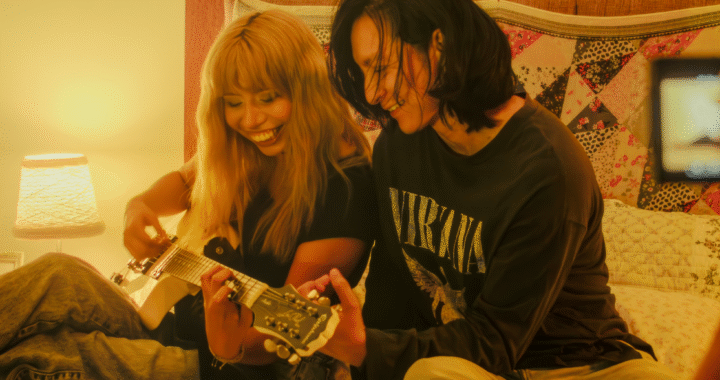 April Arianne estrena videoclip de “Quema” y renace a través del fuego