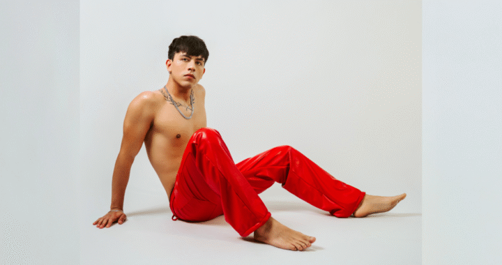 Ray Torres seduce con el videoclip de “La Nota”