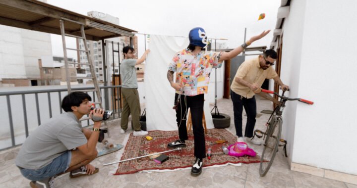 Oré Oré cumple su deuda con el rock y estrena ‘Otras festividades’, un álbum de guitarras y corazón desatado