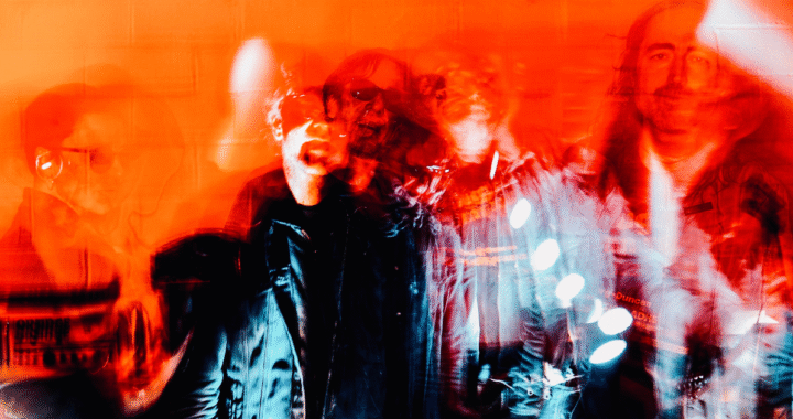 Post-punk, shoegaze y noise: la fórmula de A Place To Bury Strangers llega a Lima