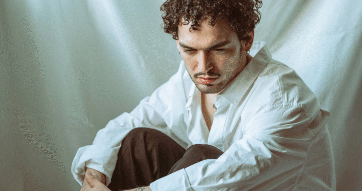 Alex Leran presenta “Capulí”: un canto de cierre, fuego y memoria grabado entre Cusco y Los Ángeles