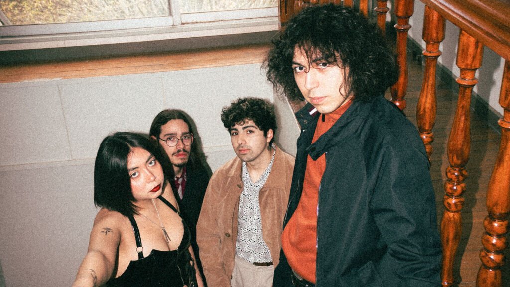 Desde Valdivia para el sur global: Solario estrena No Molestar, su nuevo EP entre el rock latino y el city pop japonés