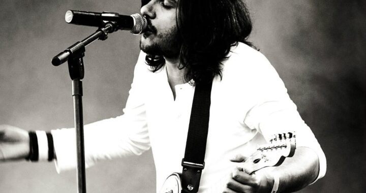 [Lanzamientos] J. Rushwell estrena ‘Bitácora’, un diario musical de pensamientos ¡Escúchalo!