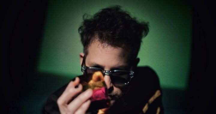 José Biggs comparte junto a Elvis De Yongol & Connie Isla «Deseos Hipnóticos»