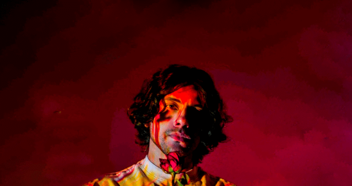 Jeddu convierte la despedida en arte con “Amodio”, su nuevo single de pop alternativo