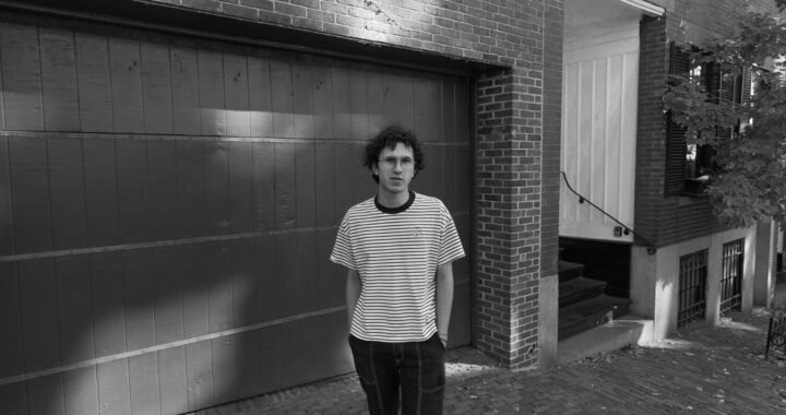 El músico colombiano Samuel Osorio estrena ‘Tirado en el sofá’ y ‘María José’