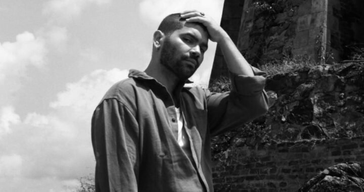 Tarot, música y raíces: el renacimiento de Cosme en su nuevo disco BRUJO