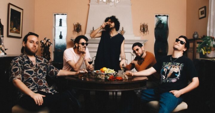 Perros Santos anuncia su regreso fugaz a los escenarios con gira nacional y nuevo álbum bajo el brazo