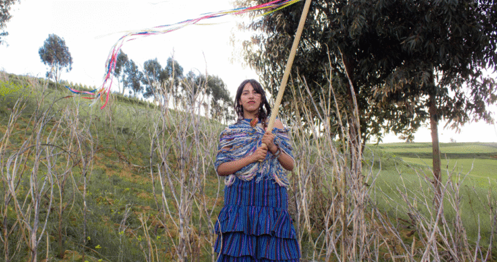 Ailis Blue y su álbum debut «Pasos Walmi»: Mitos, raíces y catarsis andina