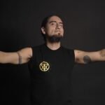 Oliver Castillo traduce el instinto de la fauna junto a 12 invitados en su ‘Laboratorio V03’